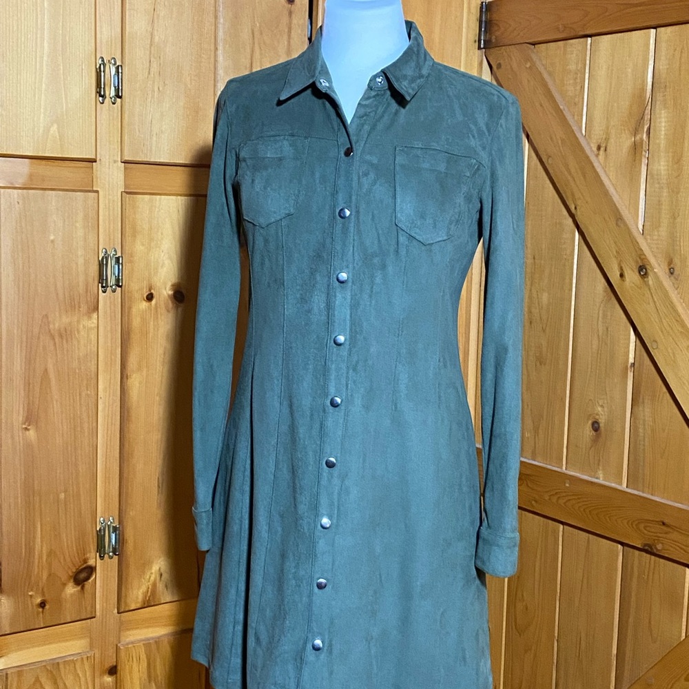 Long sleeve Olive colored 1. State Dress. Size 6.